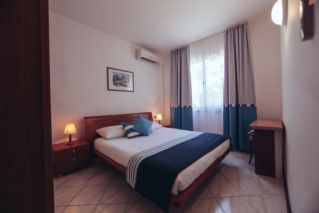 Verudela Villas Пула Экстерьер фото